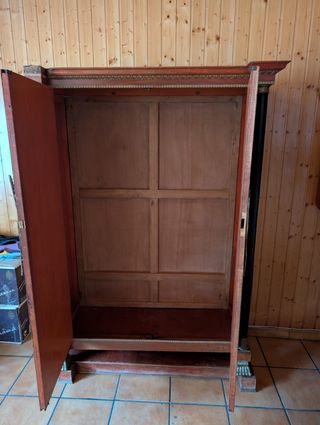 Mesa de salón baja de trillo