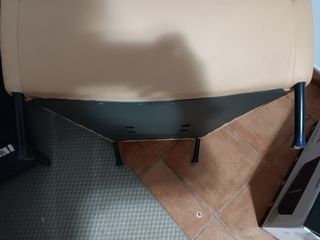 Butaca Montis Windy cuero marrón