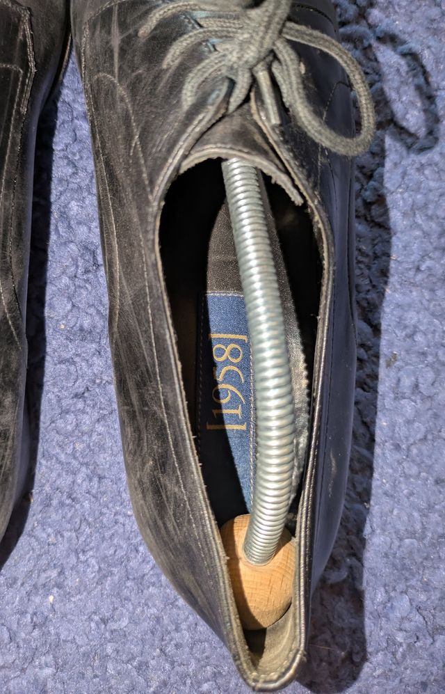 ZAPATOS ARTESANALES> ITALIANOS/AUSTRALIANOS > 44.5