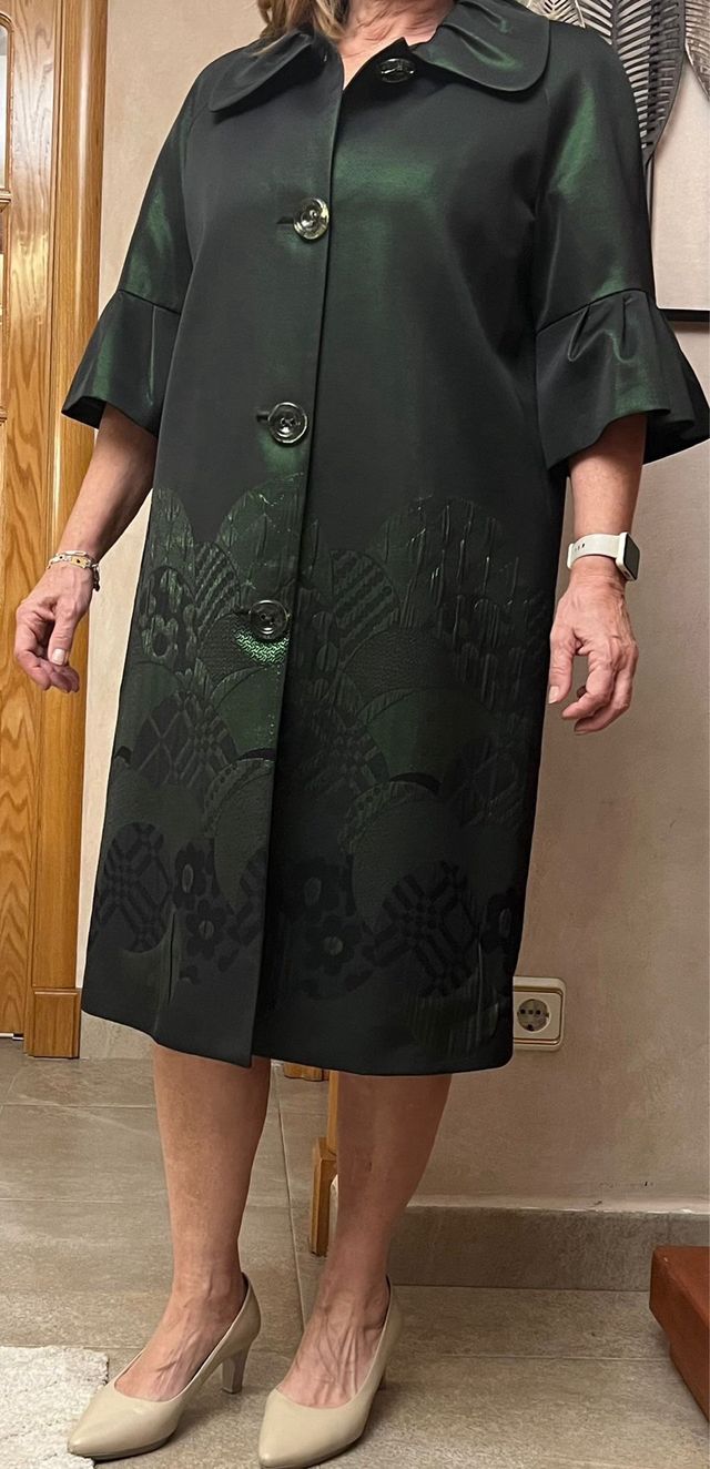 Vestido de fiesta y abrigo/cárdigan