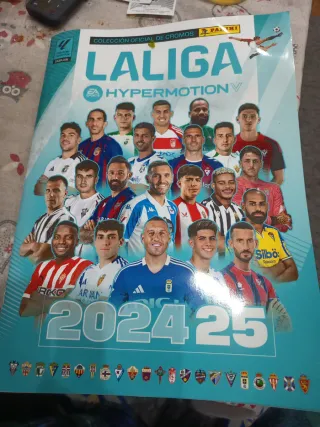 Vendo/Cambio Cromos Liga Hypermotion 2024-25