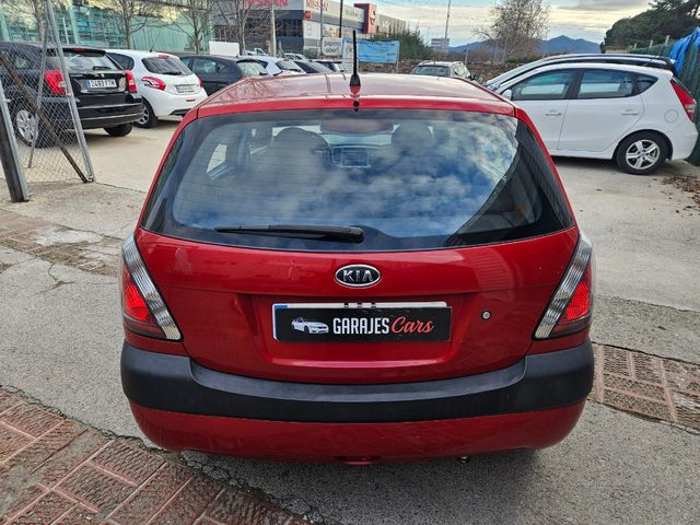 KIA Rio 2006