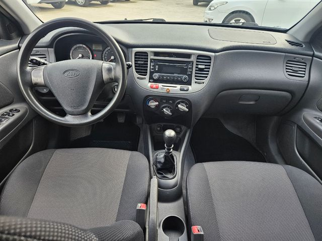 KIA Rio 2006