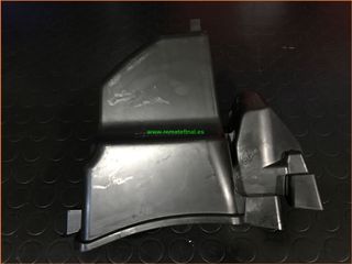 Caja Guantera con Toma Cargador Contraescudo Honda