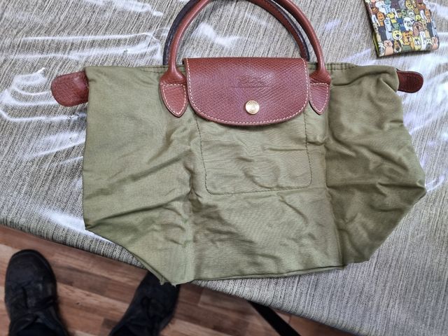 Bolso nuevo color caqui