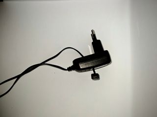 CARICATORE MOTOROLA