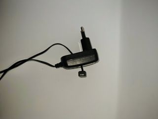 CARICATORE MOTOROLA