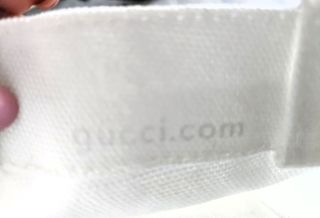 mini totebag Gucci bianca, logo tono su tono