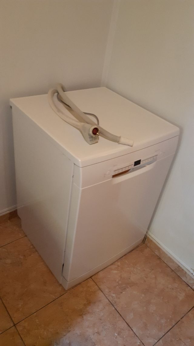 Lavavajillas marca Silence nuevo