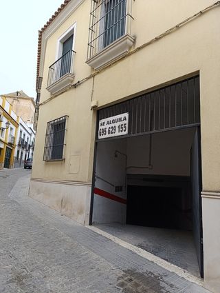 Se alquila plaza de parking