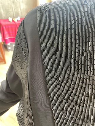 Vestido seda y pedreria