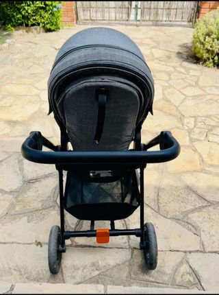 Cochecito bebé y capazo Stokke Beat