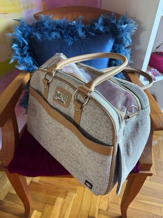 Bolso transportin perro, elegante.