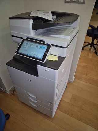 Impresora Ricoh mc3000