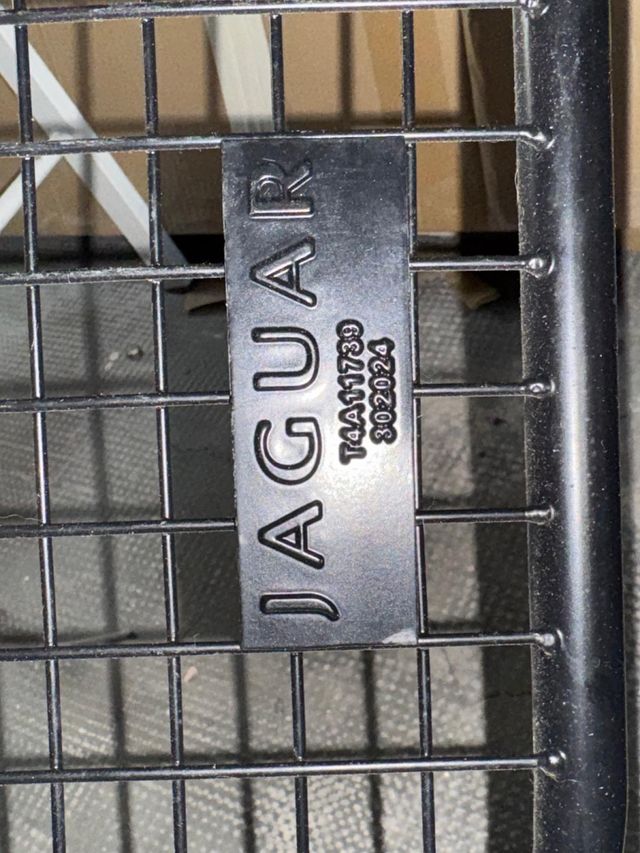 Rejilla coche para perros Jaguar