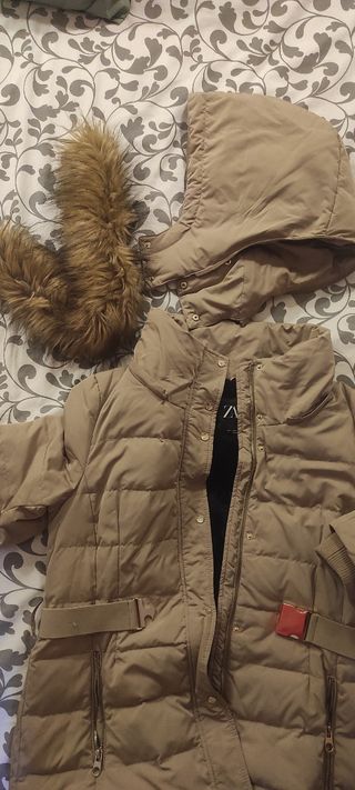 Anorak plumas  Zara talla L