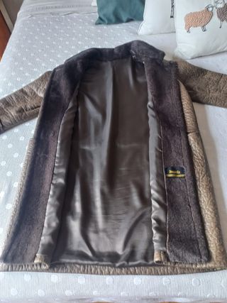 CHAQUETON SEÑORA MARRON EFECTO PIEL TALLA MEDIANA