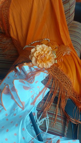 Traje de flamenca artesano niña 8 años