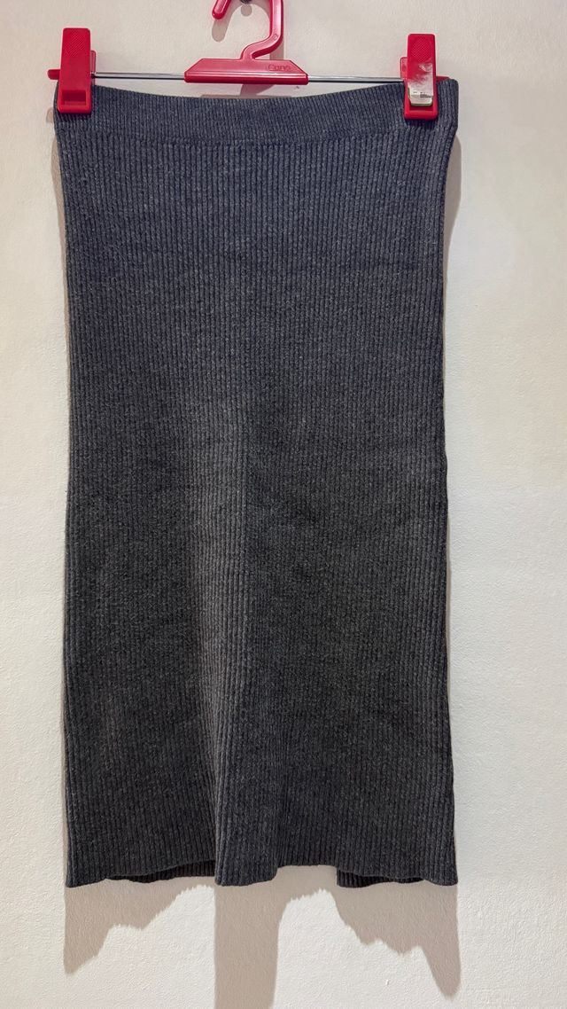 Saia midi cinza indie