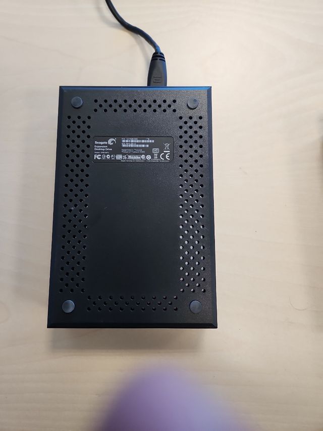 Disco duro externo seagate  de 1 Tb