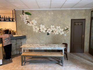 PINTOR mural GRAFFITI fachada ESCAPARATISTA cartel