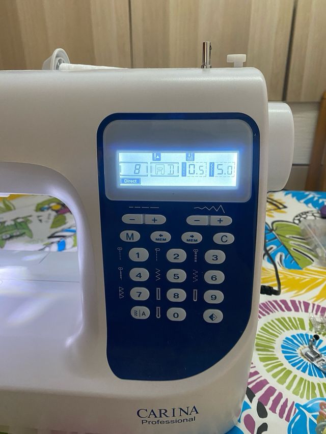 Maquina de coser Carina profesional 206 puntadas