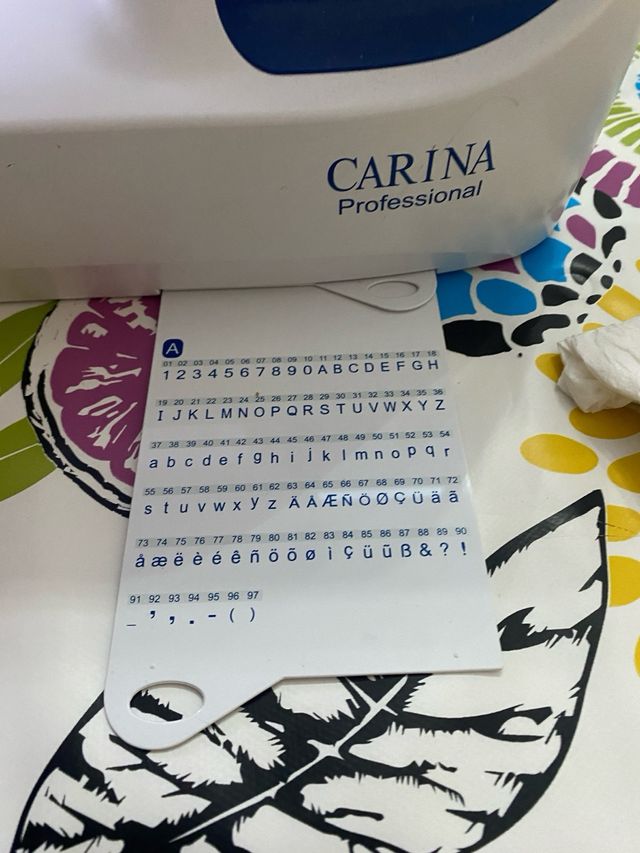 Maquina de coser Carina profesional 206 puntadas