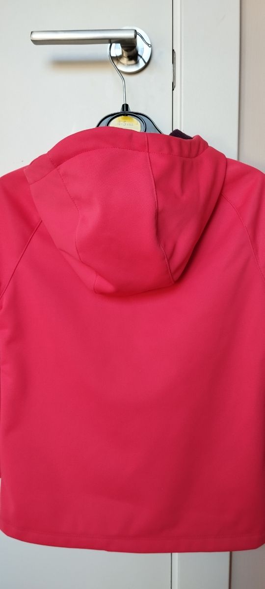 CHAQUETA DE MONTAÑA-DEPORTIVA