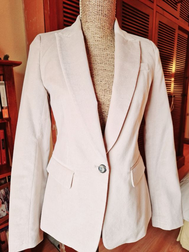 Blazer terciopelo beige