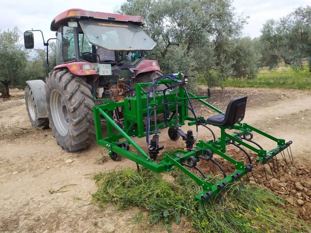 Apero Escardadora de plantas