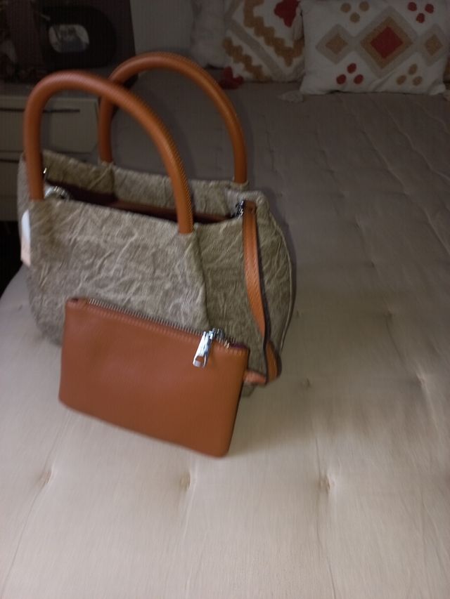 Bolso informal sin estrenar