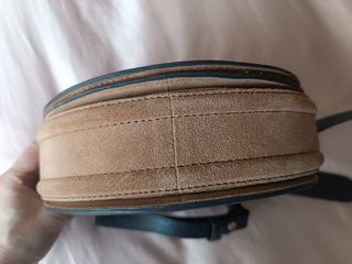 Bolso bandolera piel de Zara 