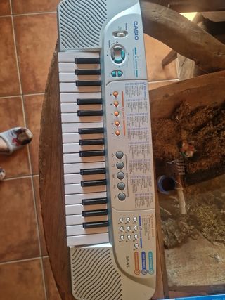 Teclado Casio SA-45