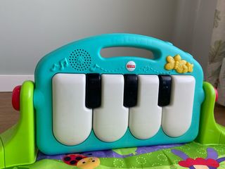 Gimnasio piano bebes fisher price