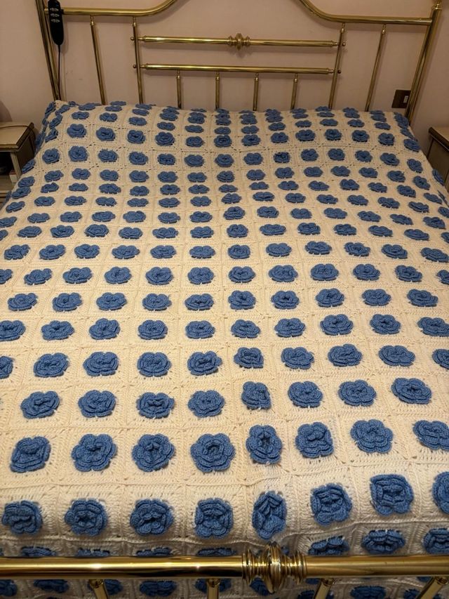 Coperta all’uncinetto