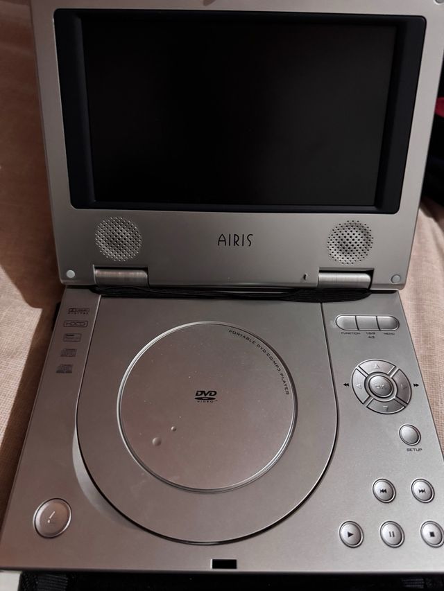 DvD portatil Airis