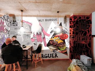 GRAFITI mural grafitero local escaparatista dibujo