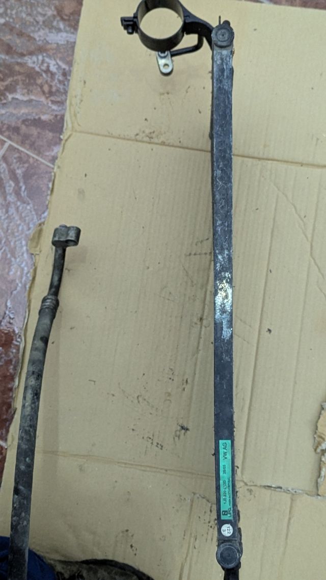 1J0820413D radiatore condensatore Golf 4