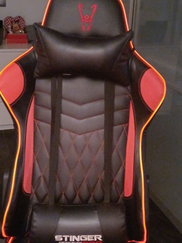Silla Gamer stinger pro LED ergonómica