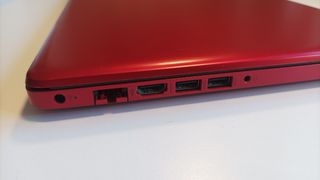 Envio portatil HP con 1000 gigas disco duro