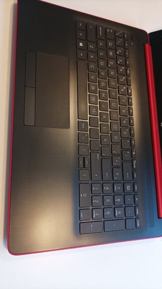 Envio portatil HP con 1000 gigas disco duro