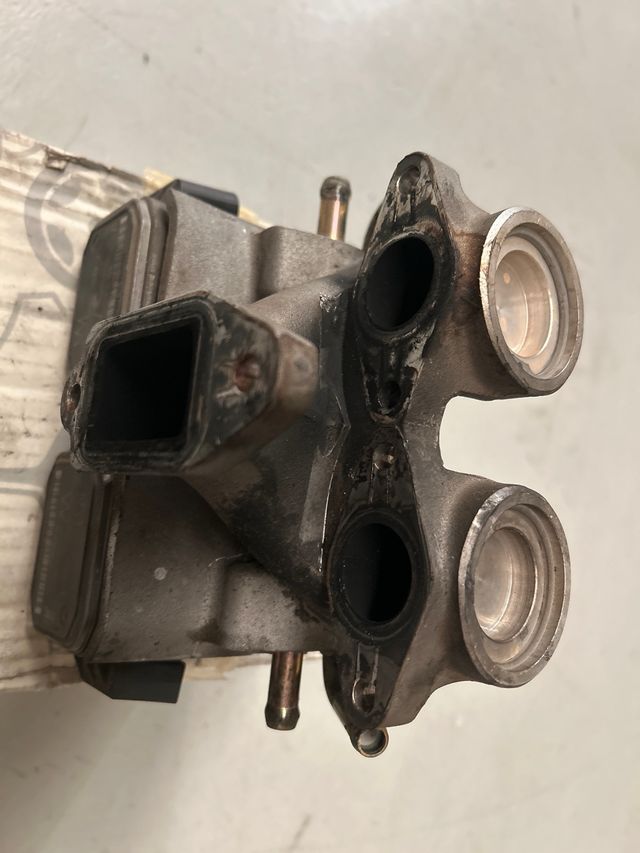 Valvula EGR Mercedes A6281400160