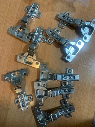 Bisagras para puerta de armario