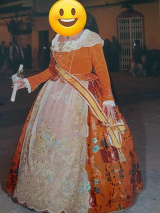 Traje fallera 