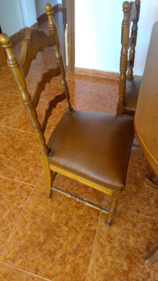 Mesa Salón Comedor y Sillas