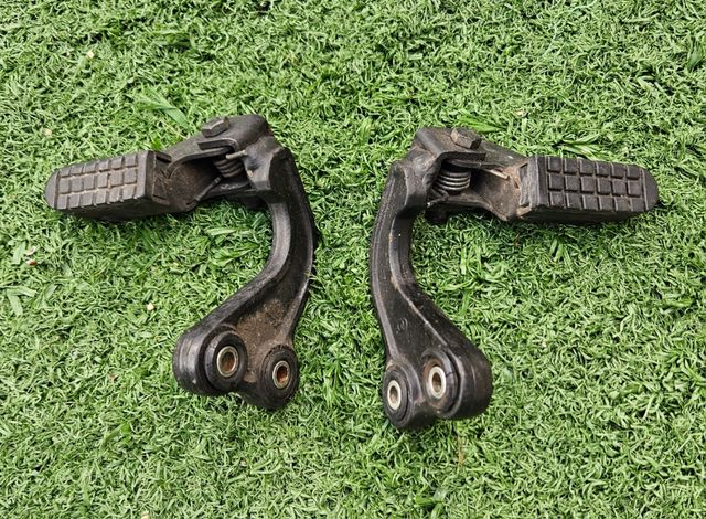 ESTRIBERAS GILERA NORDWEST 600