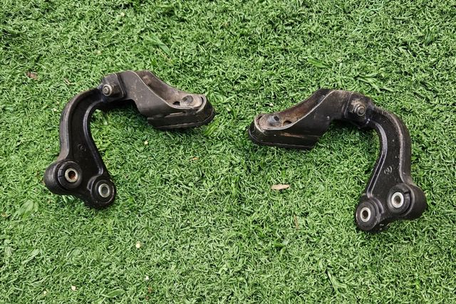 ESTRIBERAS GILERA NORDWEST 600