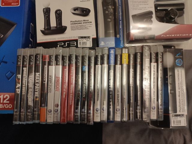 Playstation 3 Superslim 12GB bundle