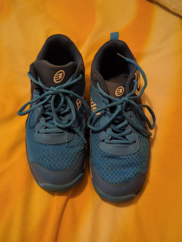 Zapatillas pádel Bullpadel T42