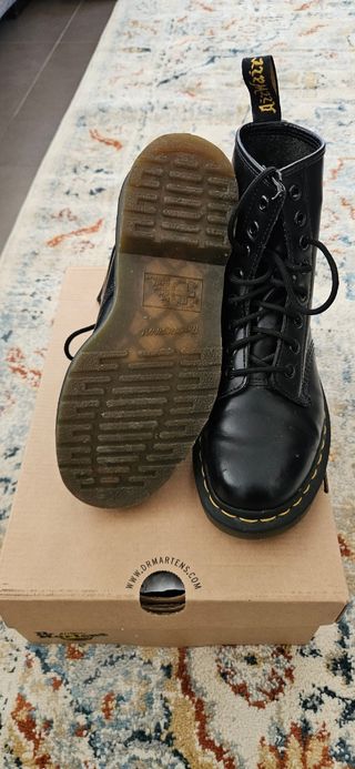 Scarpe Dr. Martens 1460 donna